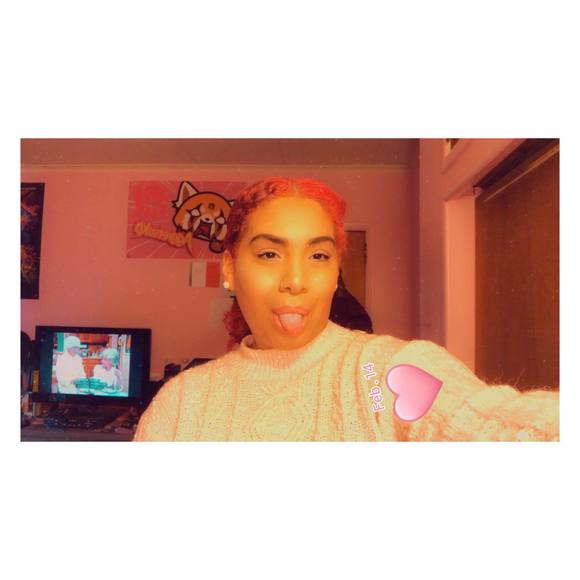 Meet your Posher, Kayla - Picture 1 of 1